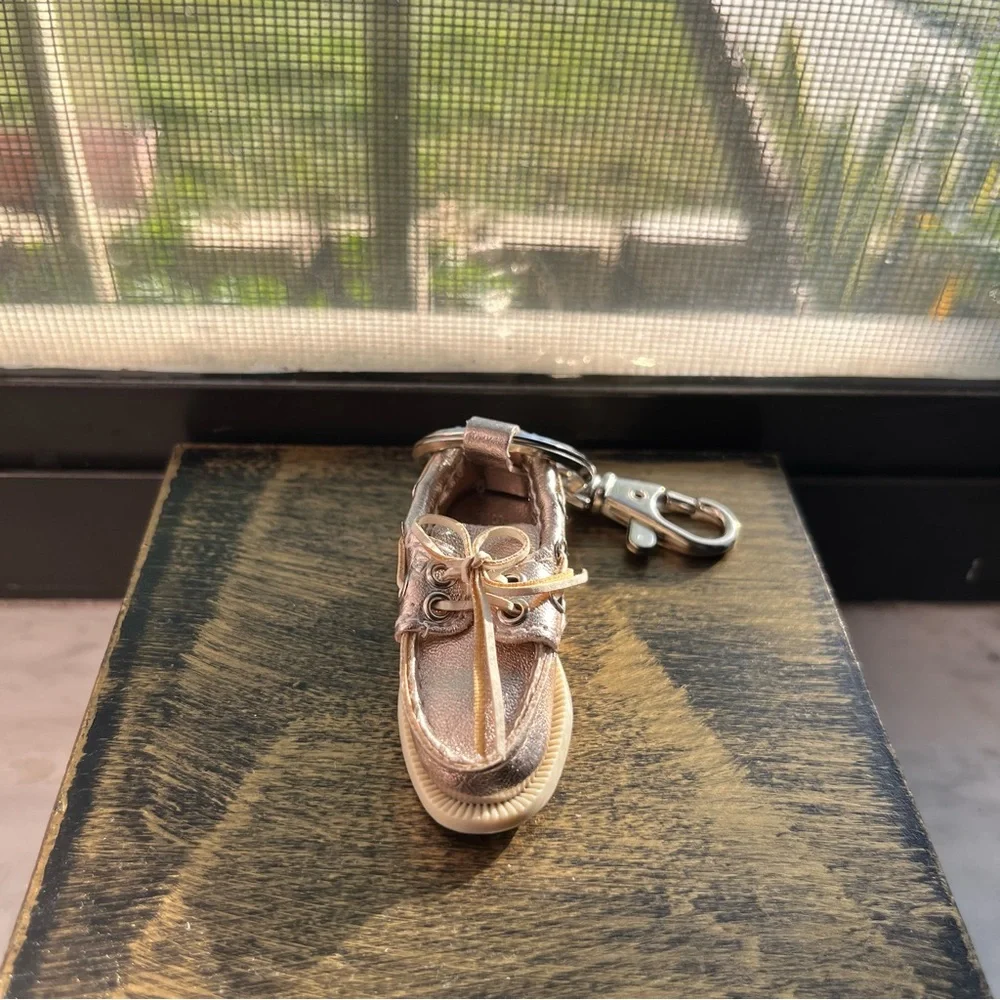 Sperry Top-Sider Boat Shoe Keychain (Silver)